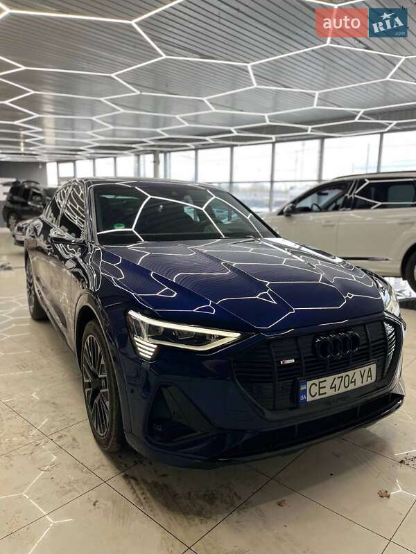 Внедорожник / Кроссовер Audi e-tron Sportback 2021 в Днепре