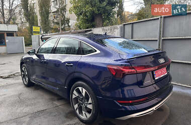 Внедорожник / Кроссовер Audi e-tron Sportback 2023 в 