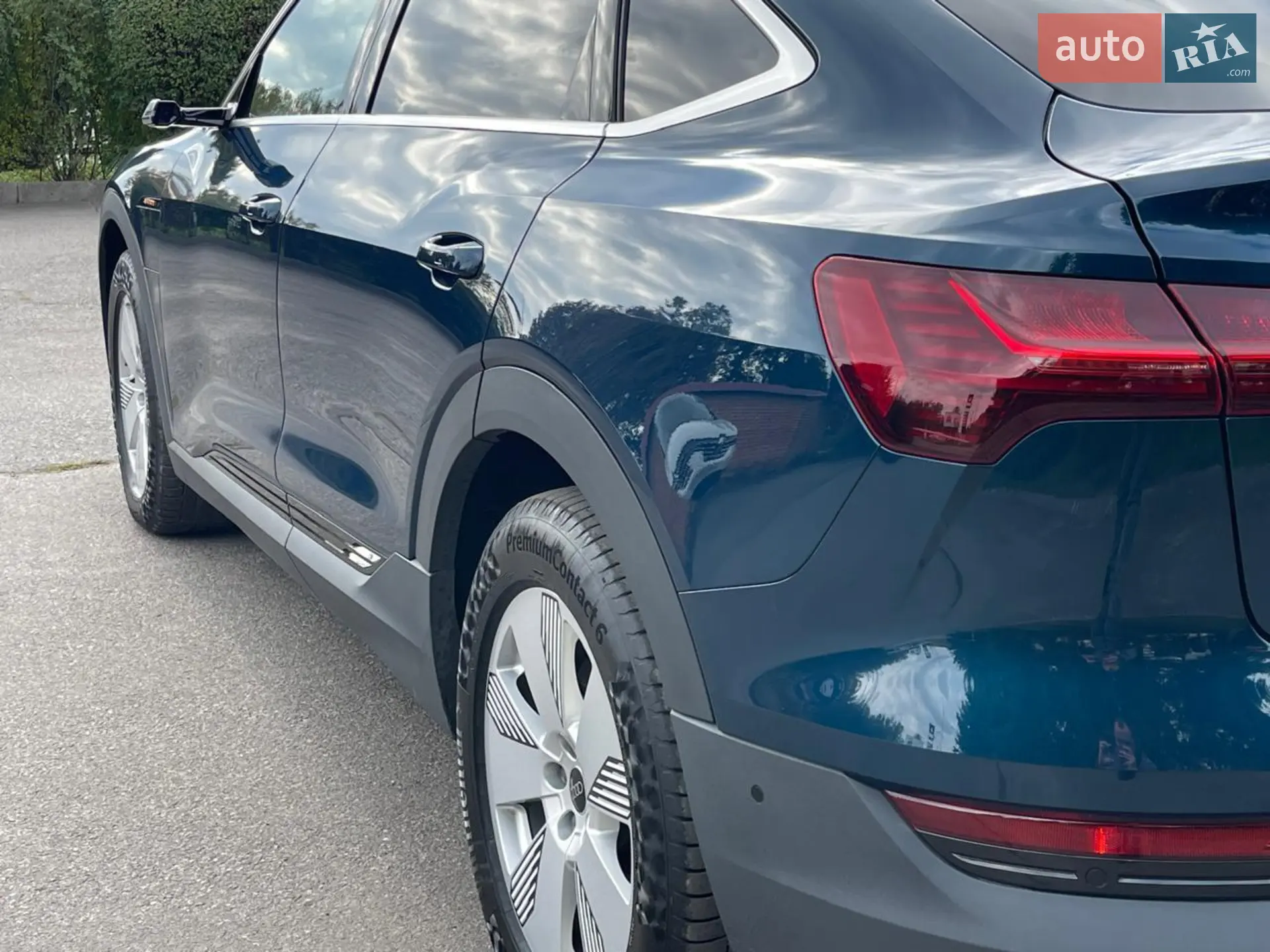 2020 Audi e-tron Sportback - мініатюра 8