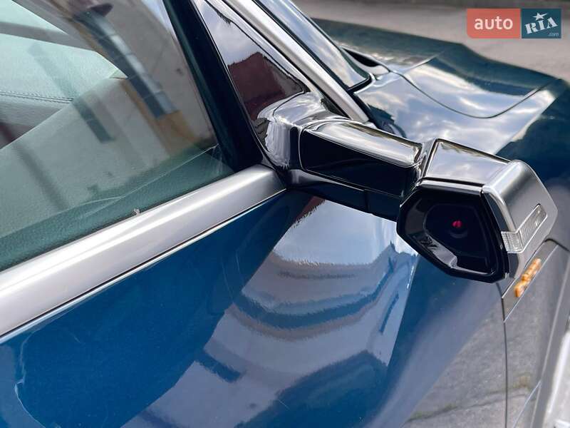 Внедорожник / Кроссовер Audi e-tron Sportback 2020 в Тернополе