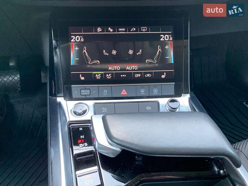 Внедорожник / Кроссовер Audi e-tron Sportback 2020 в Тернополе