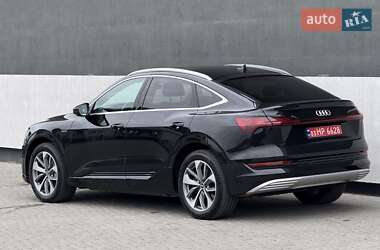 Внедорожник / Кроссовер Audi e-tron Sportback 2021 в 