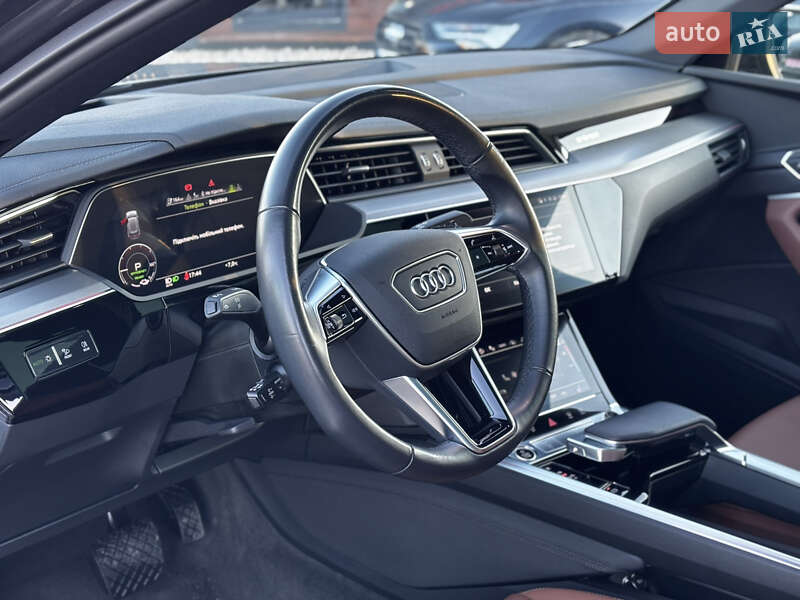 Внедорожник / Кроссовер Audi e-tron Sportback 2021 в Львове