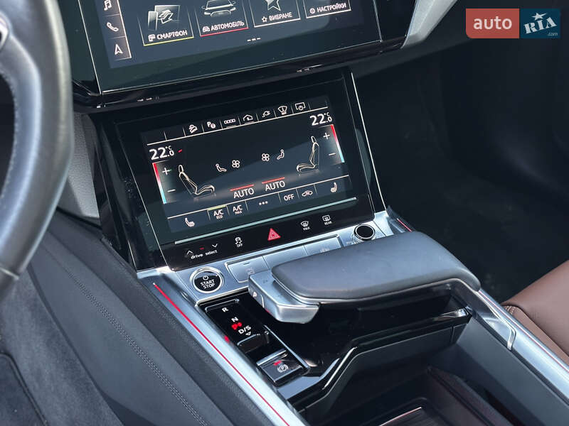 Внедорожник / Кроссовер Audi e-tron Sportback 2021 в Львове