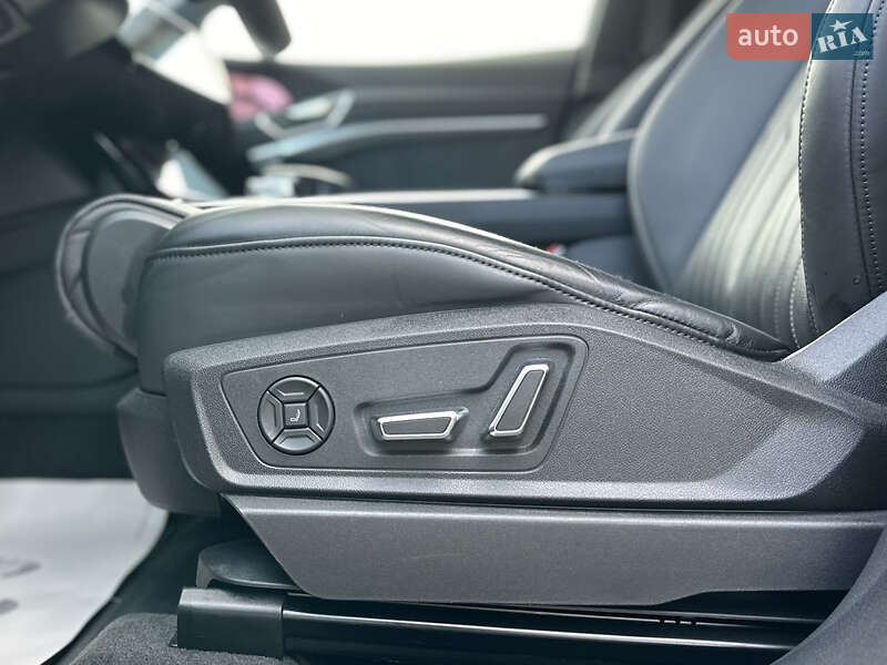 Внедорожник / Кроссовер Audi e-tron Sportback 2021 в Луцке фото 45 Внедорожник / Кроссовер Audi e-tron Sportback 2021 в Луцке