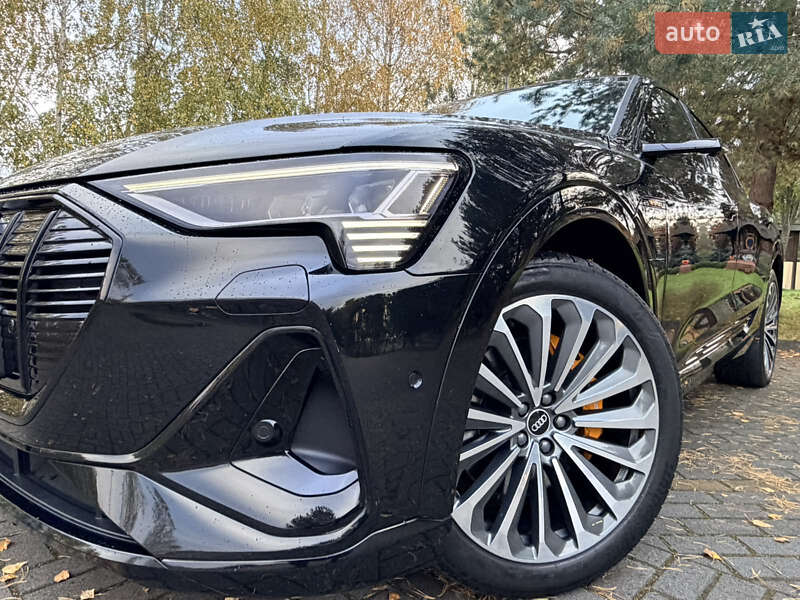 Внедорожник / Кроссовер Audi e-tron Sportback 2020 в Дрогобыче