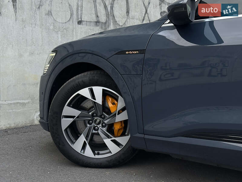 Позашляховик / Кросовер Audi e-tron Sportback 2021 в Львові фото 19 Позашляховик / Кросовер Audi e-tron Sportback 2021 в Львові