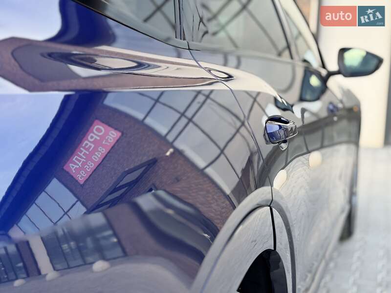 Позашляховик / Кросовер Audi e-tron Sportback 2021 в Тернополі