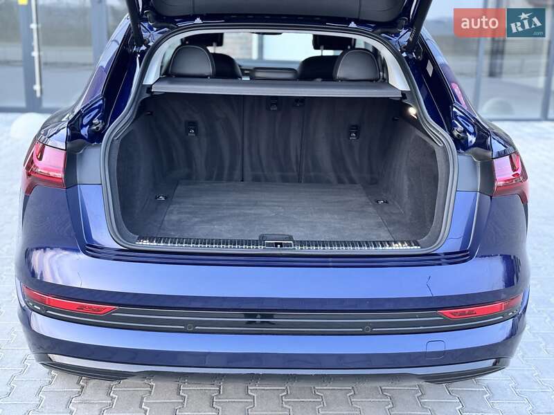 Позашляховик / Кросовер Audi e-tron Sportback 2021 в Тернополі