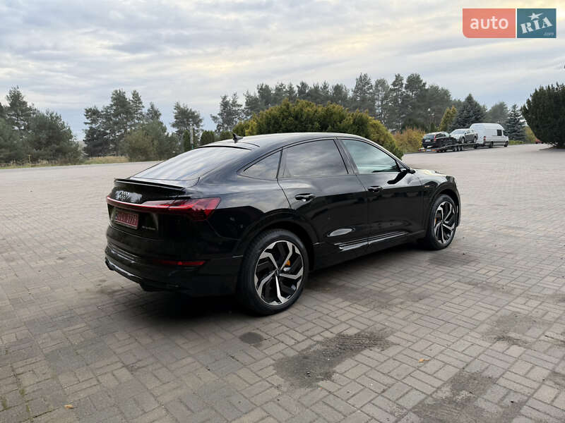 Позашляховик / Кросовер Audi e-tron Sportback 2022 в Львові фото 13 Позашляховик / Кросовер Audi e-tron Sportback 2022 в Львові