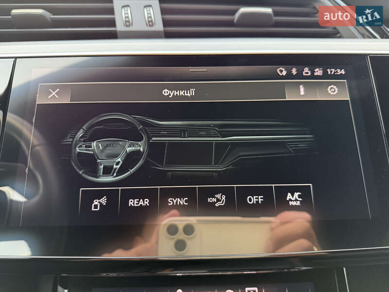 Позашляховик / Кросовер Audi e-tron Sportback 2022 в Львові фото 38 Позашляховик / Кросовер Audi e-tron Sportback 2022 в Львові