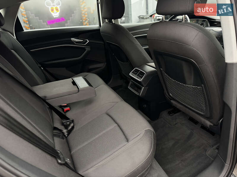 Внедорожник / Кроссовер Audi e-tron Sportback 2023 в Житомире фото 50 Внедорожник / Кроссовер Audi e-tron Sportback 2023 в Житомире