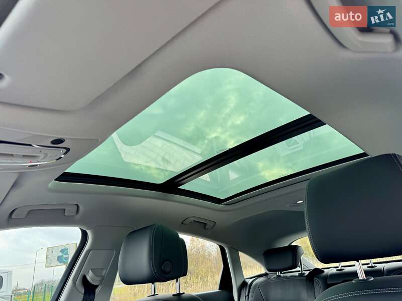 Позашляховик / Кросовер Audi e-tron Sportback 2022 в Хмельницькому