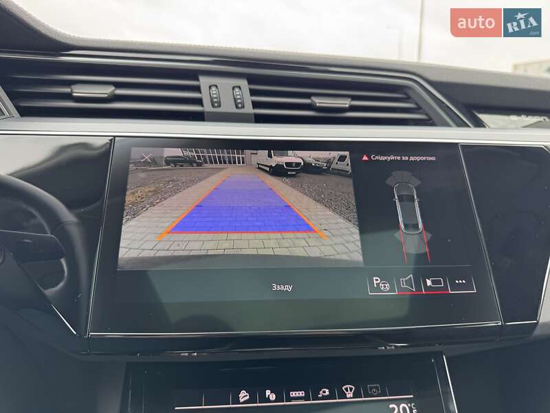 Позашляховик / Кросовер Audi e-tron Sportback 2022 в Хмельницькому