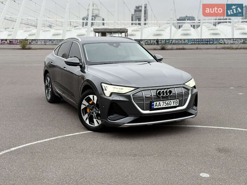 Внедорожник / Кроссовер Audi e-tron Sportback 2020 в Киеве