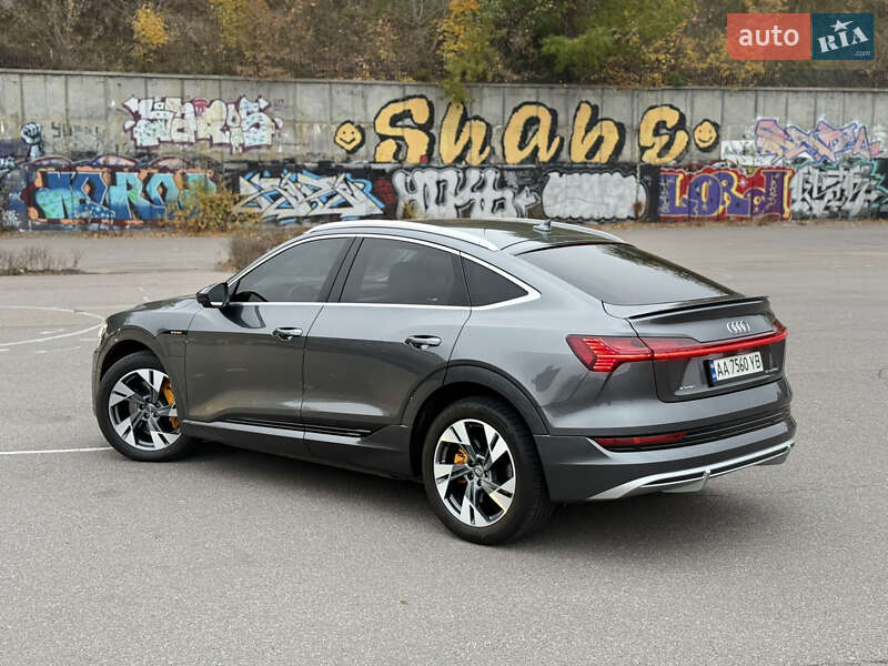 Внедорожник / Кроссовер Audi e-tron Sportback 2020 в Киеве