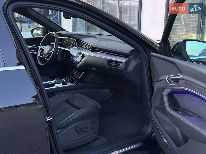 Позашляховик / Кросовер Audi e-tron Sportback 2020 в Тернополі фото 60 Позашляховик / Кросовер Audi e-tron Sportback 2020 в Тернополі