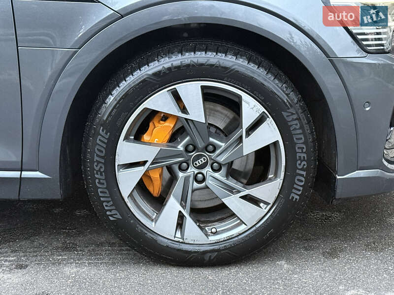 Позашляховик / Кросовер Audi e-tron Sportback 2021 в Тернополі фото 26 Позашляховик / Кросовер Audi e-tron Sportback 2021 в Тернополі