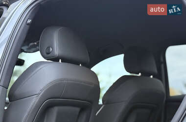 Позашляховик / Кросовер Audi e-tron Sportback 2021 в  фото 35 Позашляховик / Кросовер Audi e-tron Sportback 2021 в