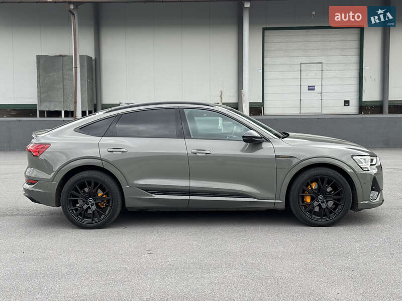 Внедорожник / Кроссовер Audi e-tron Sportback 2022 в Виннице фото 4 Внедорожник / Кроссовер Audi e-tron Sportback 2022 в Виннице