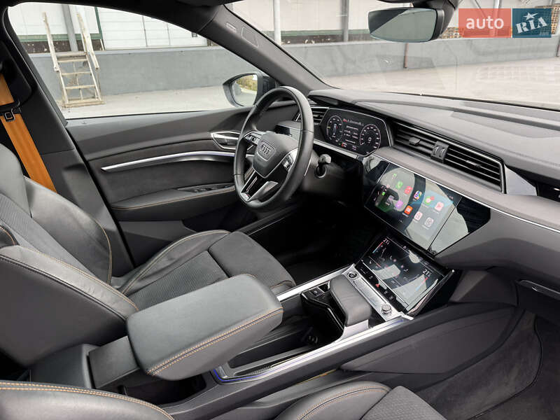Внедорожник / Кроссовер Audi e-tron Sportback 2022 в Виннице фото 40 Внедорожник / Кроссовер Audi e-tron Sportback 2022 в Виннице