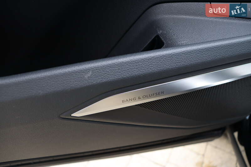 Позашляховик / Кросовер Audi e-tron Sportback 2023 в Львові