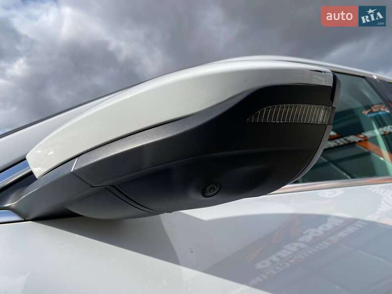 Внедорожник / Кроссовер Audi e-tron Sportback 2022 в Львове