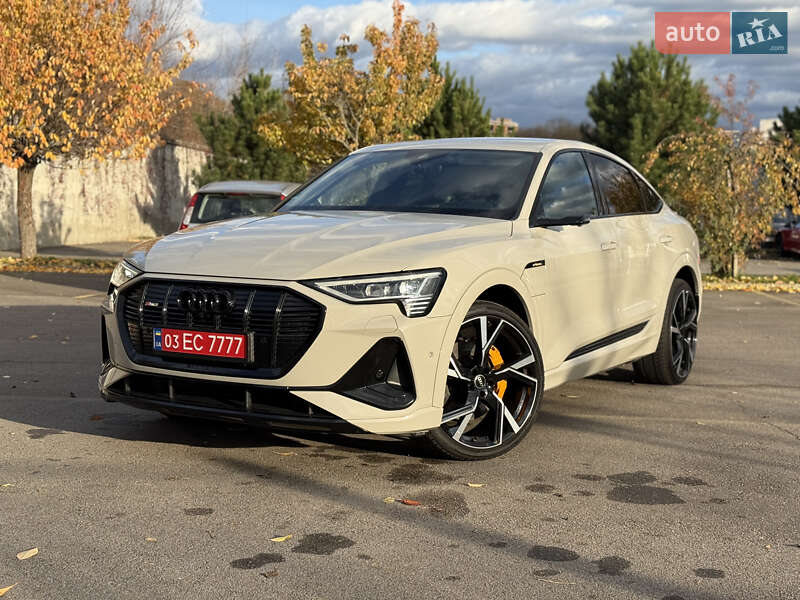 Внедорожник / Кроссовер Audi e-tron Sportback 2021 в Ровно