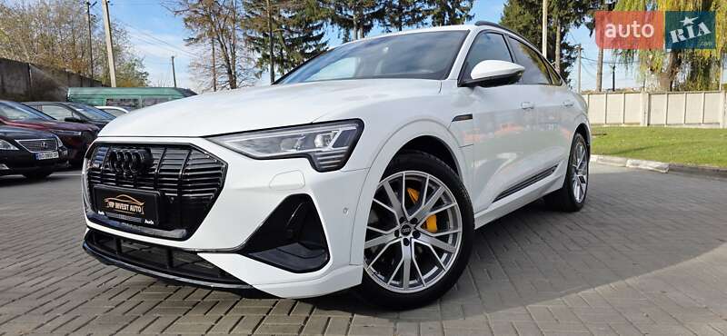 Позашляховик / Кросовер Audi e-tron Sportback 2023 в Тернополі