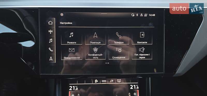 Позашляховик / Кросовер Audi e-tron Sportback 2023 в Тернополі