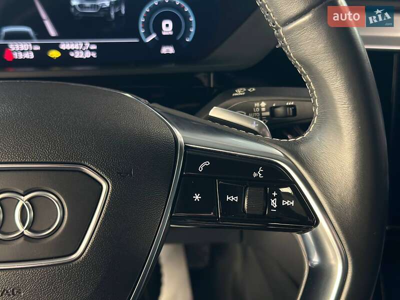 Внедорожник / Кроссовер Audi e-tron Sportback 2020 в Львове