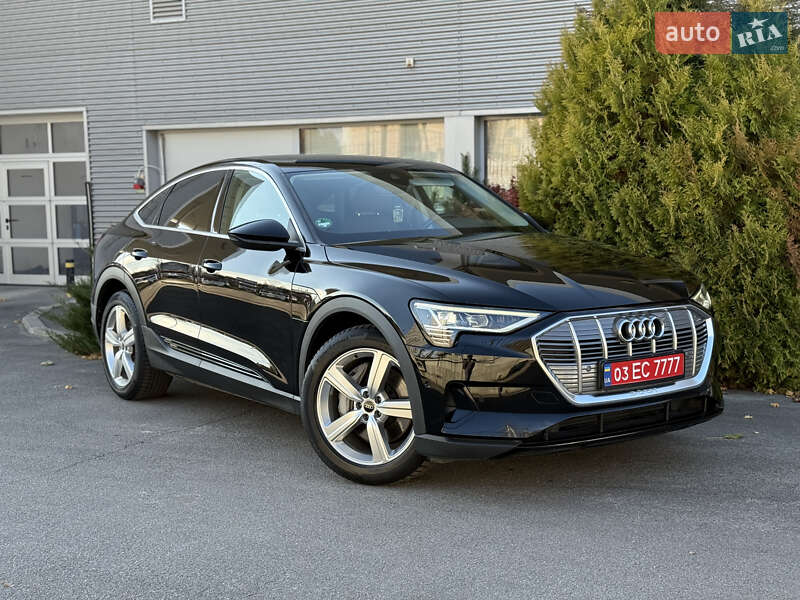 Внедорожник / Кроссовер Audi e-tron Sportback 2022 в Ровно фото 12 Внедорожник / Кроссовер Audi e-tron Sportback 2022 в Ровно