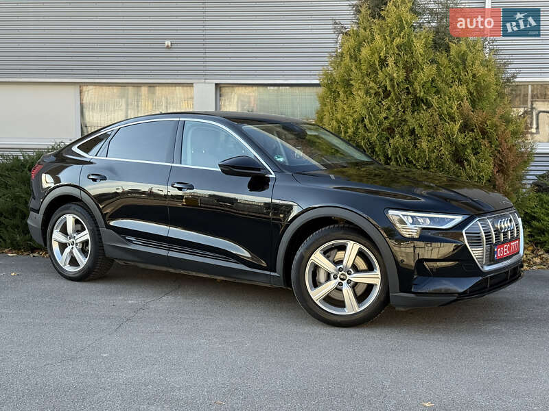 Внедорожник / Кроссовер Audi e-tron Sportback 2022 в Ровно фото 16 Внедорожник / Кроссовер Audi e-tron Sportback 2022 в Ровно