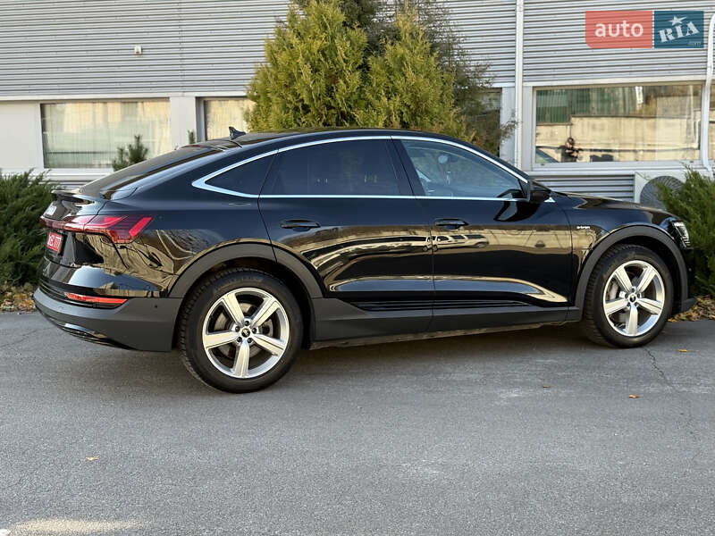 Внедорожник / Кроссовер Audi e-tron Sportback 2022 в Ровно фото 22 Внедорожник / Кроссовер Audi e-tron Sportback 2022 в Ровно