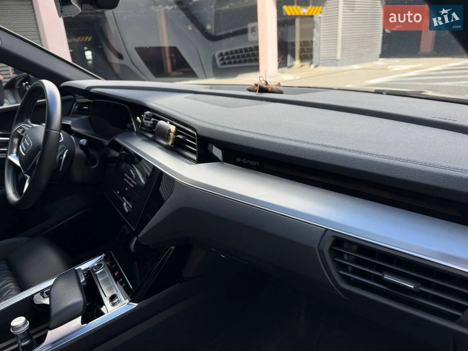 2021 Audi e-tron Sportback - мініатюра 23
