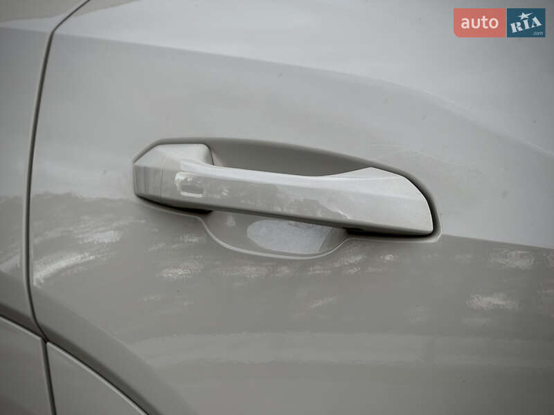 Позашляховик / Кросовер Audi e-tron Sportback 2021 в Луцьку