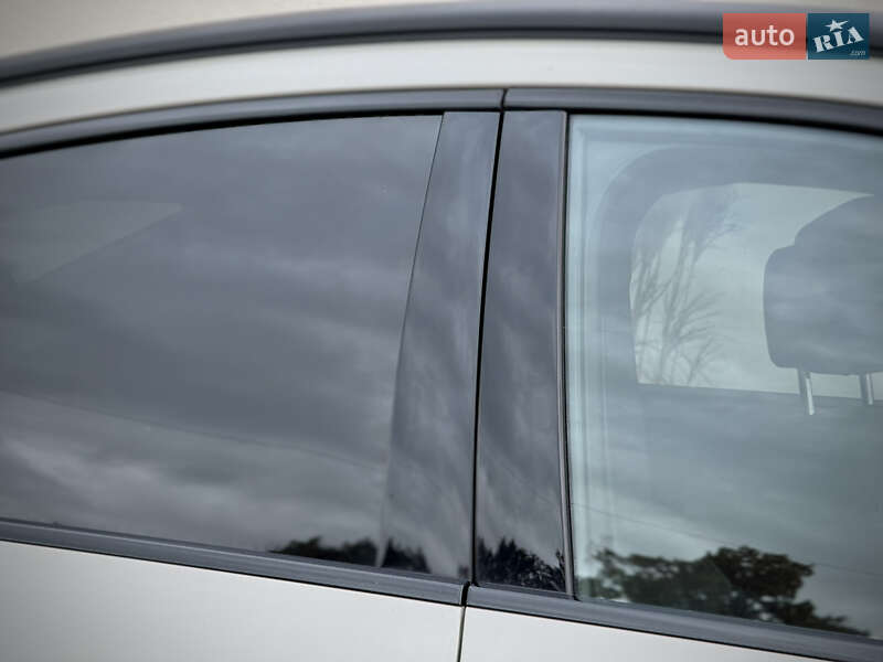 Позашляховик / Кросовер Audi e-tron Sportback 2021 в Луцьку