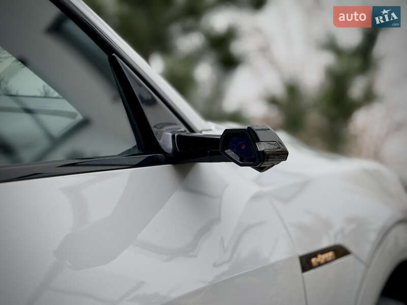 Позашляховик / Кросовер Audi e-tron Sportback 2021 в Луцьку