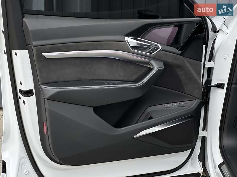 Внедорожник / Кроссовер Audi e-tron Sportback 2020 в Мукачево