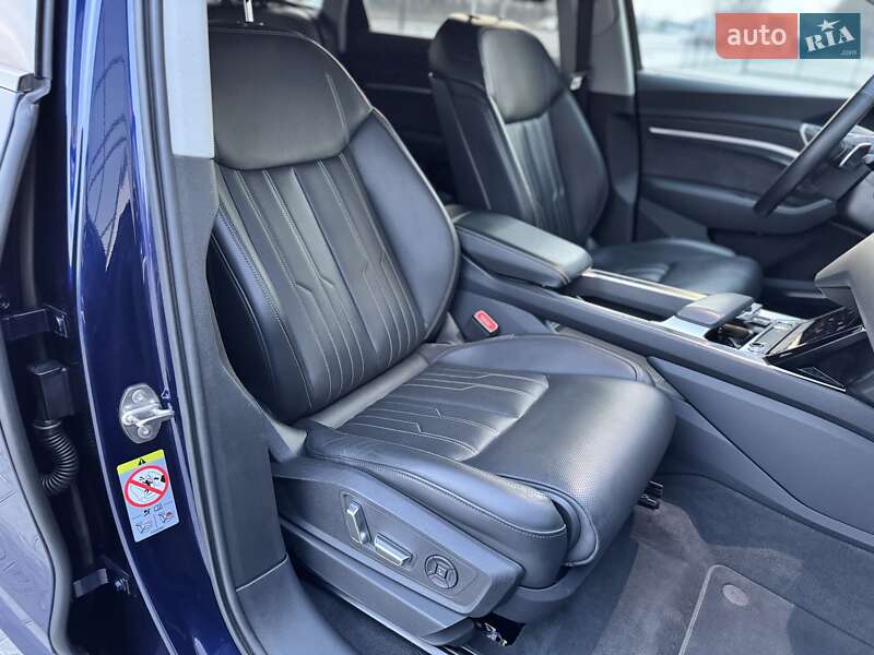 Внедорожник / Кроссовер Audi e-tron Sportback 2021 в Тернополе фото 90 Внедорожник / Кроссовер Audi e-tron Sportback 2021 в Тернополе