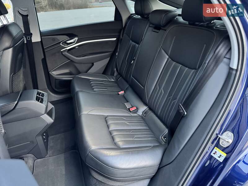 Внедорожник / Кроссовер Audi e-tron Sportback 2021 в Тернополе фото 95 Внедорожник / Кроссовер Audi e-tron Sportback 2021 в Тернополе