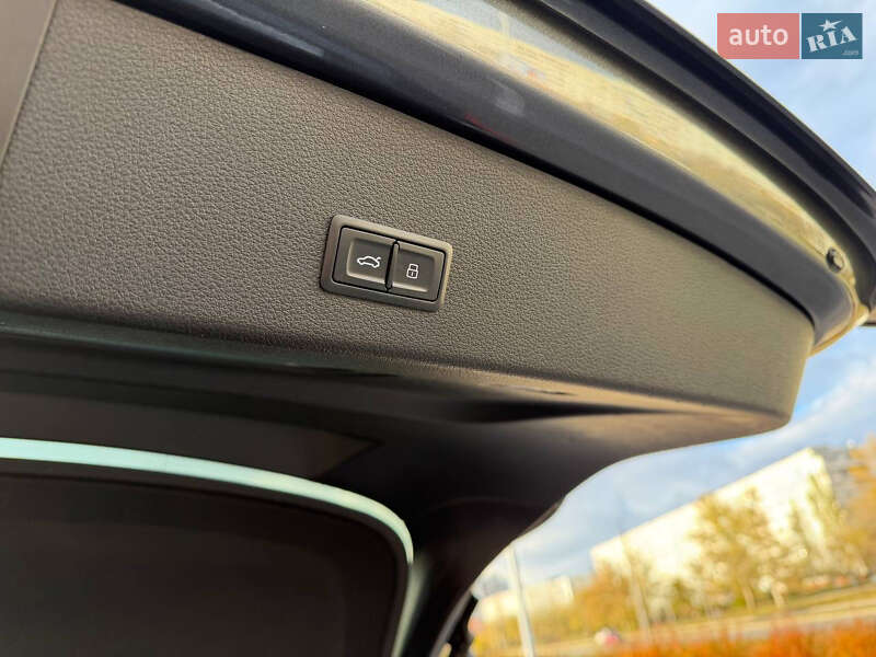 Внедорожник / Кроссовер Audi e-tron Sportback 2020 в Запорожье