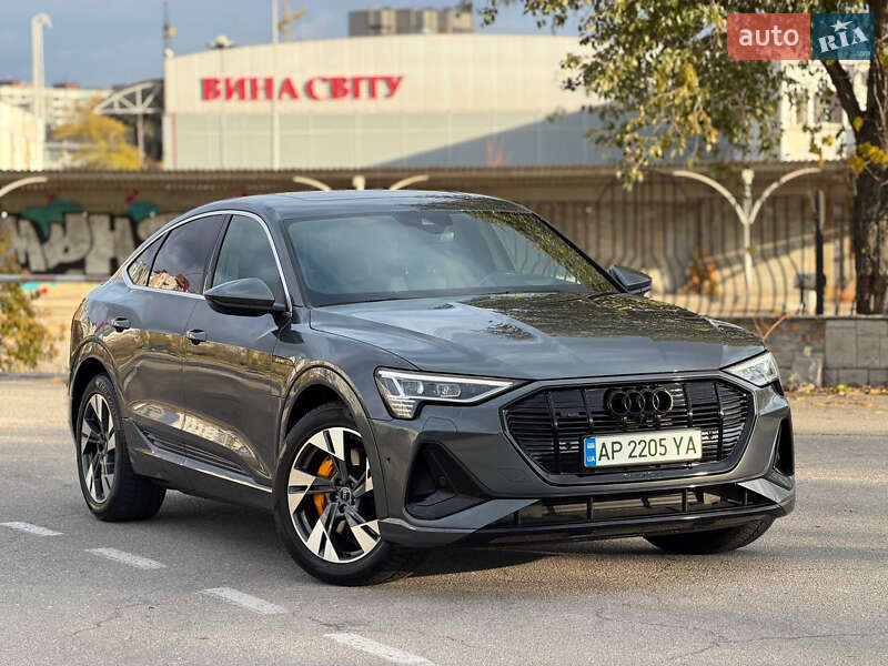 Внедорожник / Кроссовер Audi e-tron Sportback 2020 в Запорожье