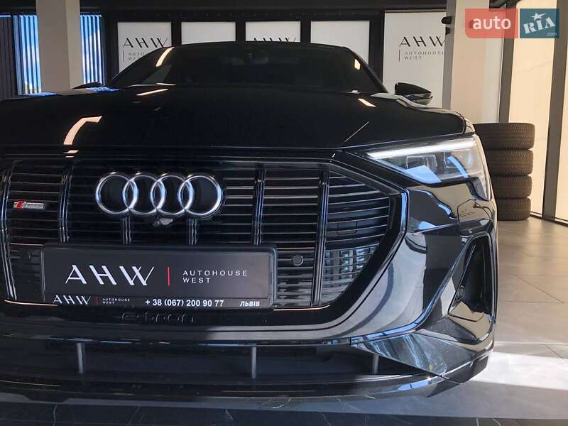 Позашляховик / Кросовер Audi e-tron Sportback 2021 в Львові