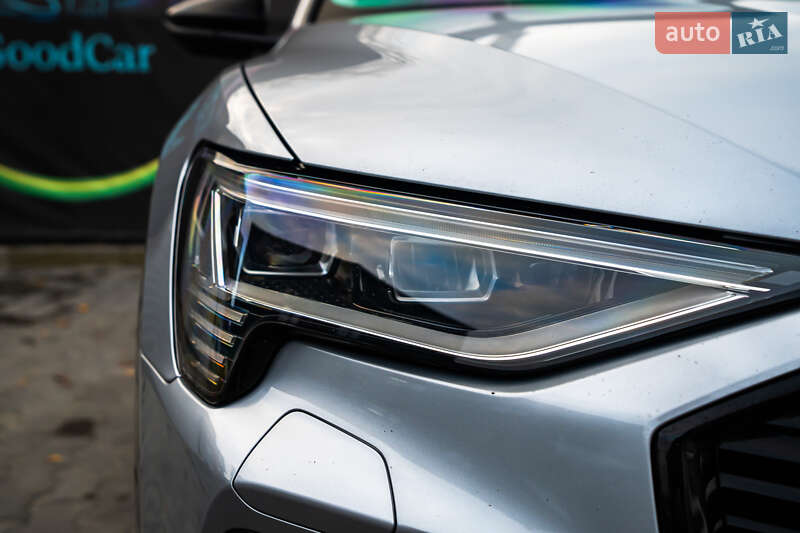 Позашляховик / Кросовер Audi e-tron Sportback 2020 в Луцьку