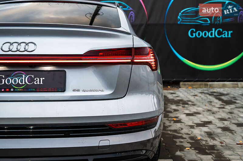 Позашляховик / Кросовер Audi e-tron Sportback 2020 в Луцьку