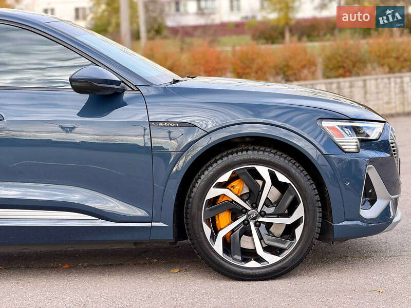 Внедорожник / Кроссовер Audi e-tron Sportback 2020 в Киеве фото 5 Внедорожник / Кроссовер Audi e-tron Sportback 2020 в Киеве