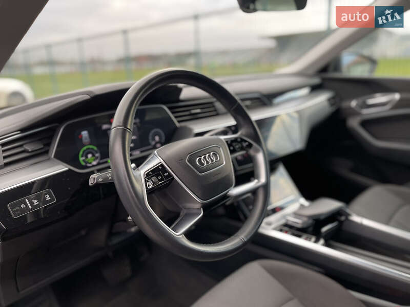 Внедорожник / Кроссовер Audi e-tron Sportback 2020 в Ужгороде фото 30 Внедорожник / Кроссовер Audi e-tron Sportback 2020 в Ужгороде