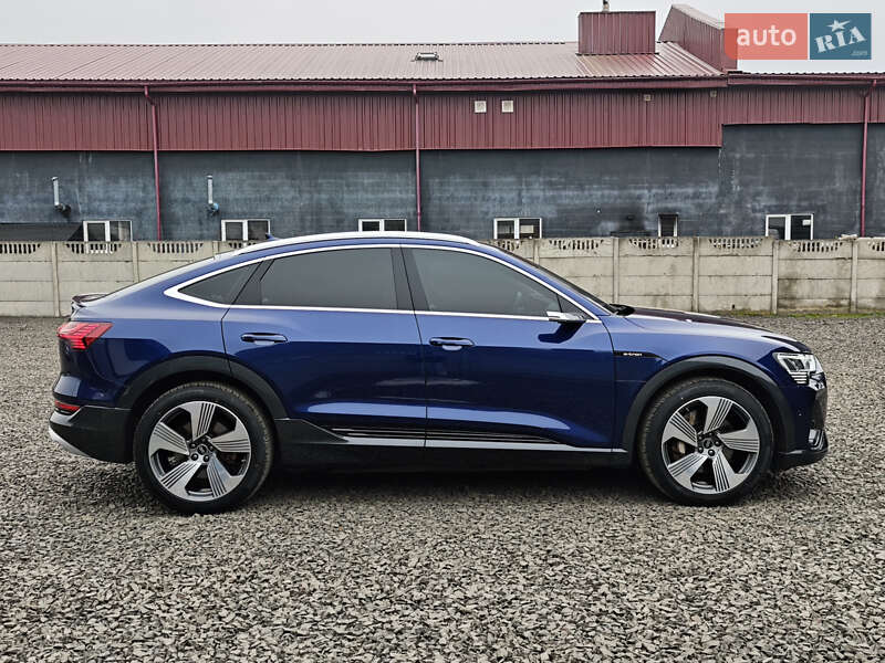 Позашляховик / Кросовер Audi e-tron Sportback 2020 в Луцьку