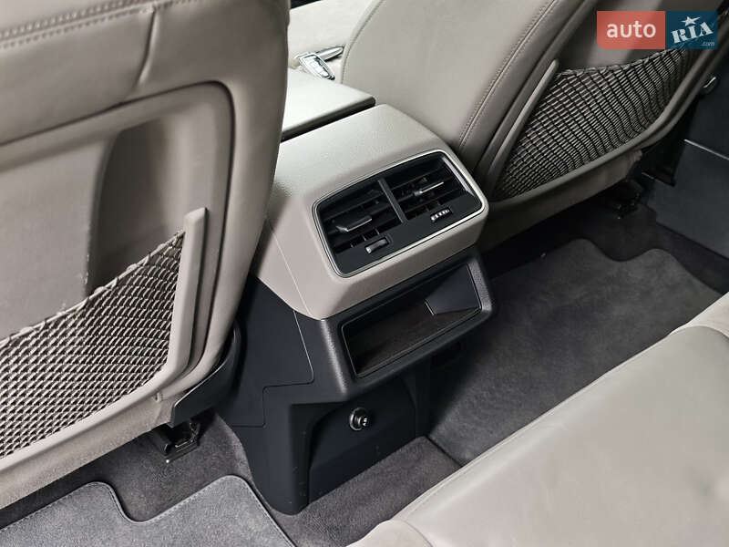 Позашляховик / Кросовер Audi e-tron Sportback 2020 в Луцьку